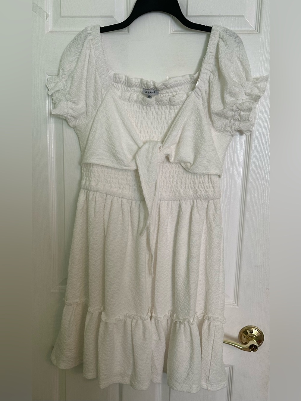 NWOT WHITE BIRCH LIGHTWEIGHT DRESS